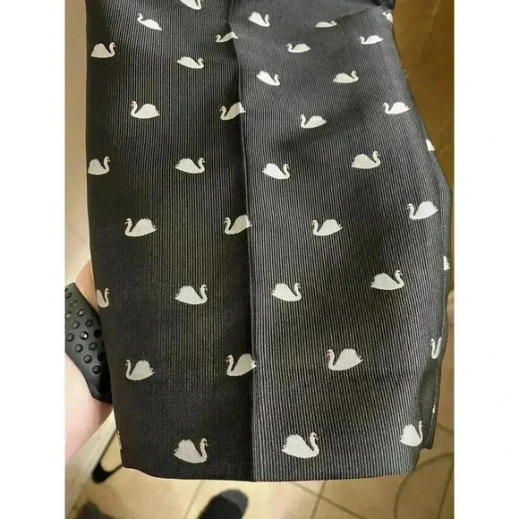 RSVP by Talbots Black White Swan All Over Print Petite High Rise Ankle Pants 2P - Picture 4 of 15